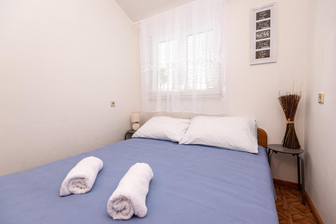 Magnolia Apartmani Vodice Exterior photo
