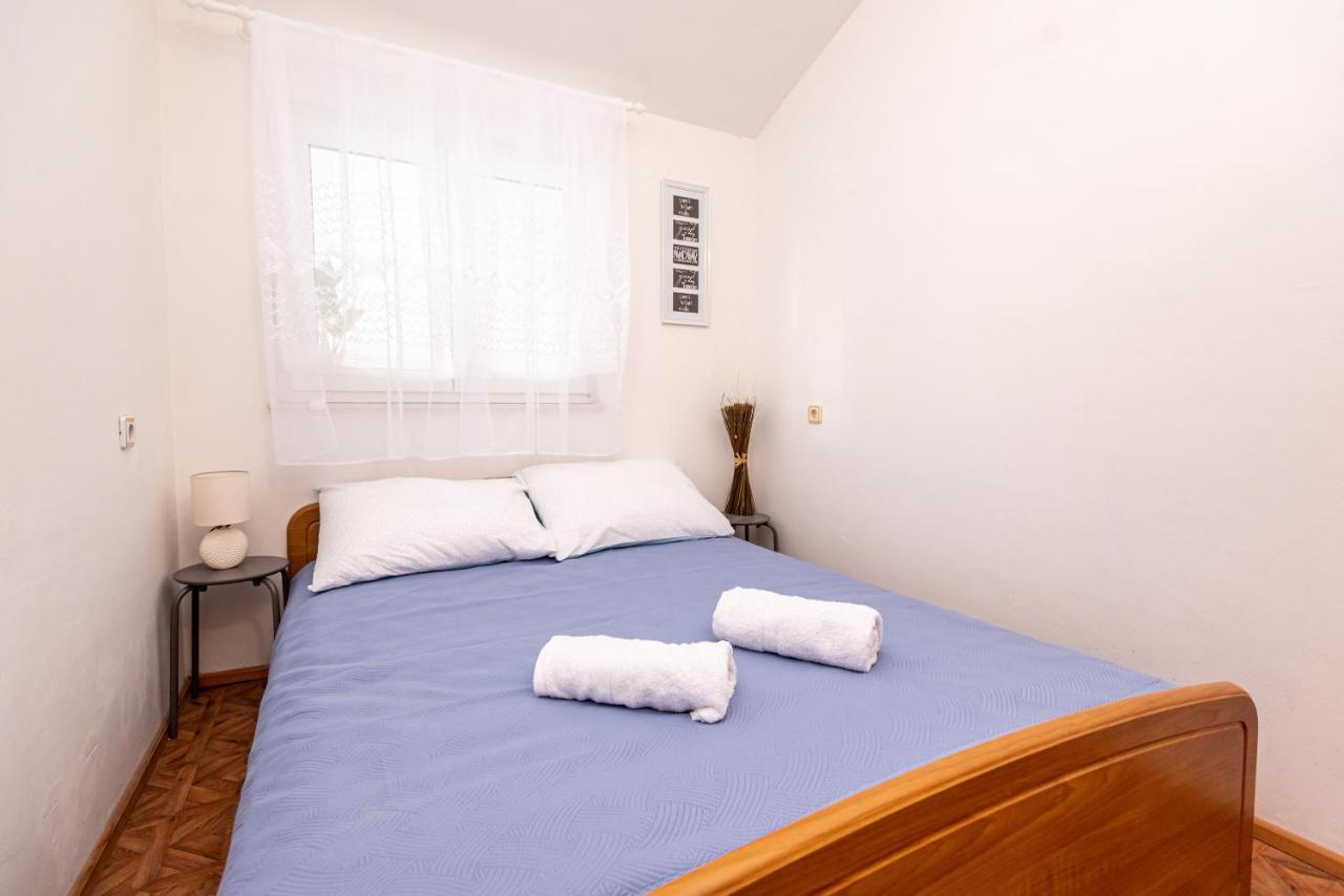 Magnolia Apartmani Vodice Exterior photo